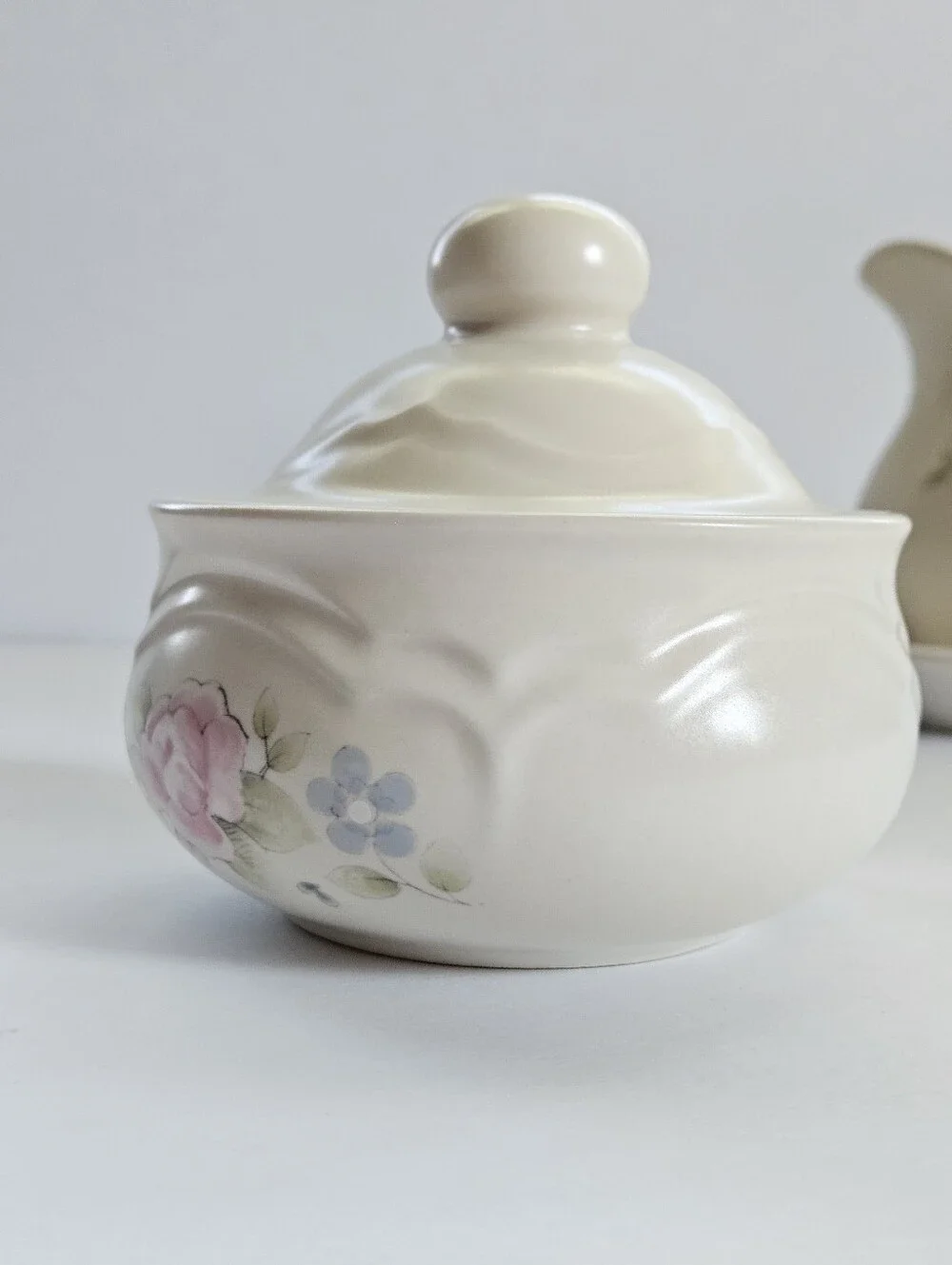 Pfaltzgraff Tea Rose Creamer pitcher And Lidded Sugar Bowl trinket dish pastel